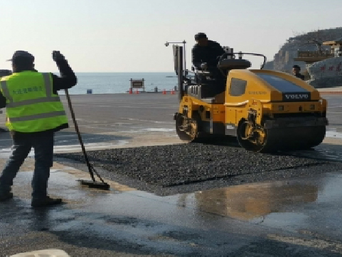 沥青道路摊铺