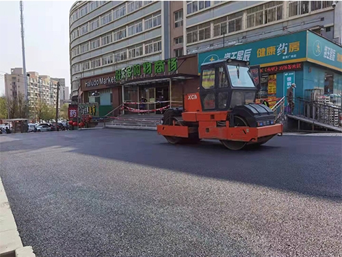 开发区路面摊铺